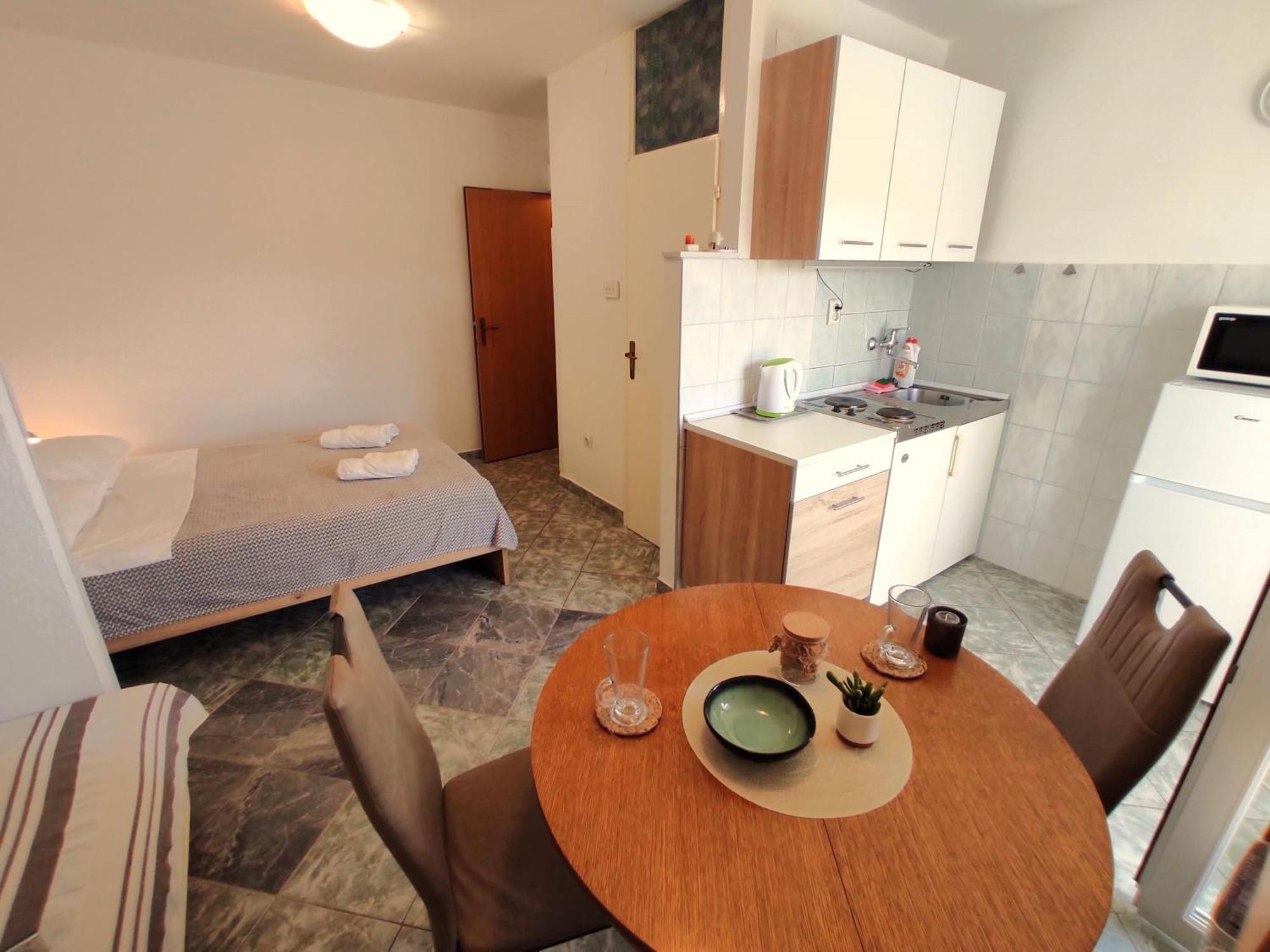Apartments Boa Слатине Экстерьер фото